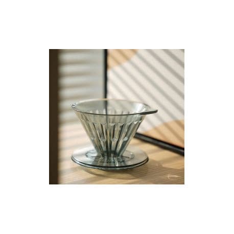 عين تايمور v60  الكريستالية للتقطير باللون الاسود الشفاف 02